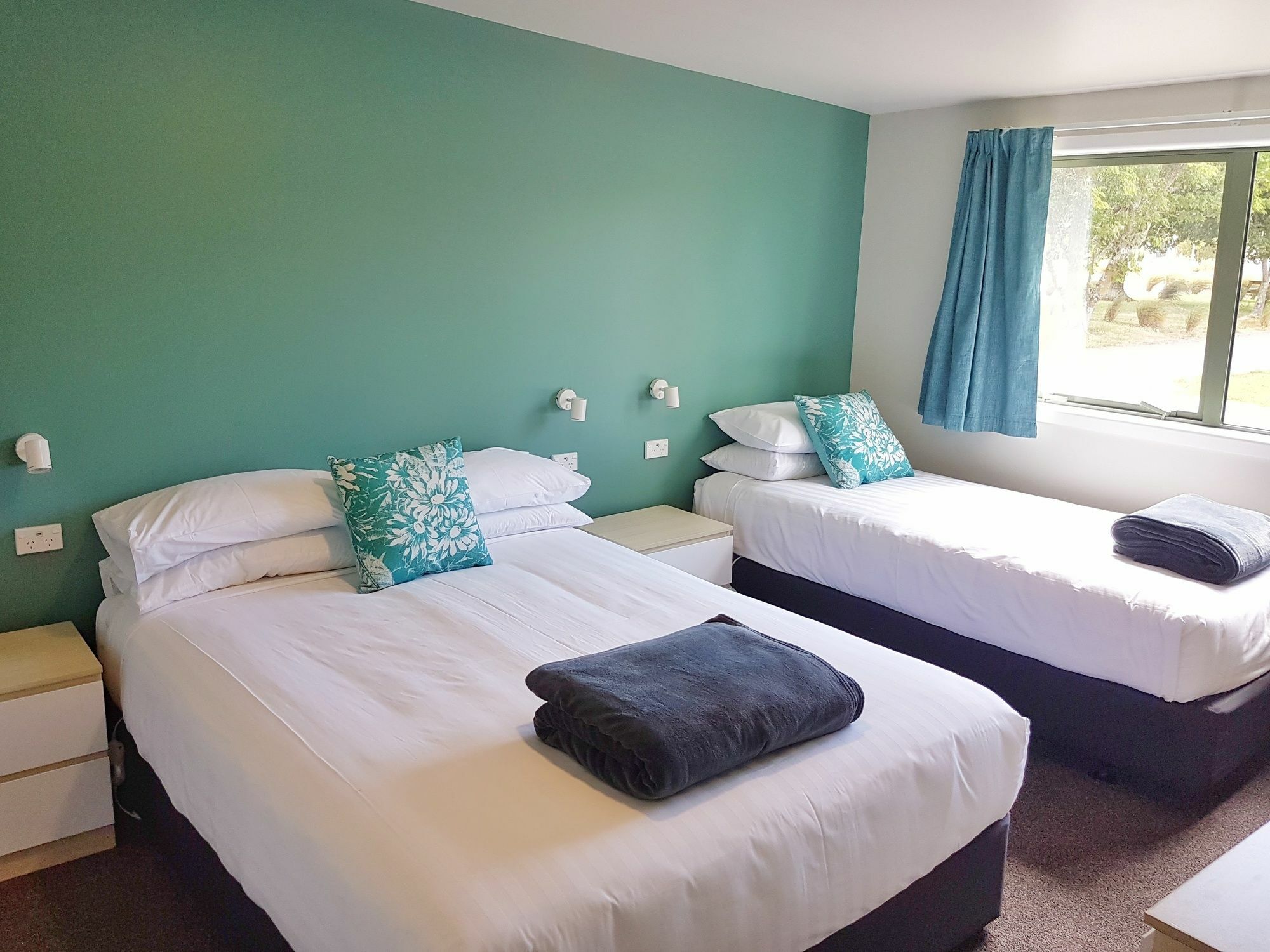 Martinborough Top 10 Holiday Park Exterior foto