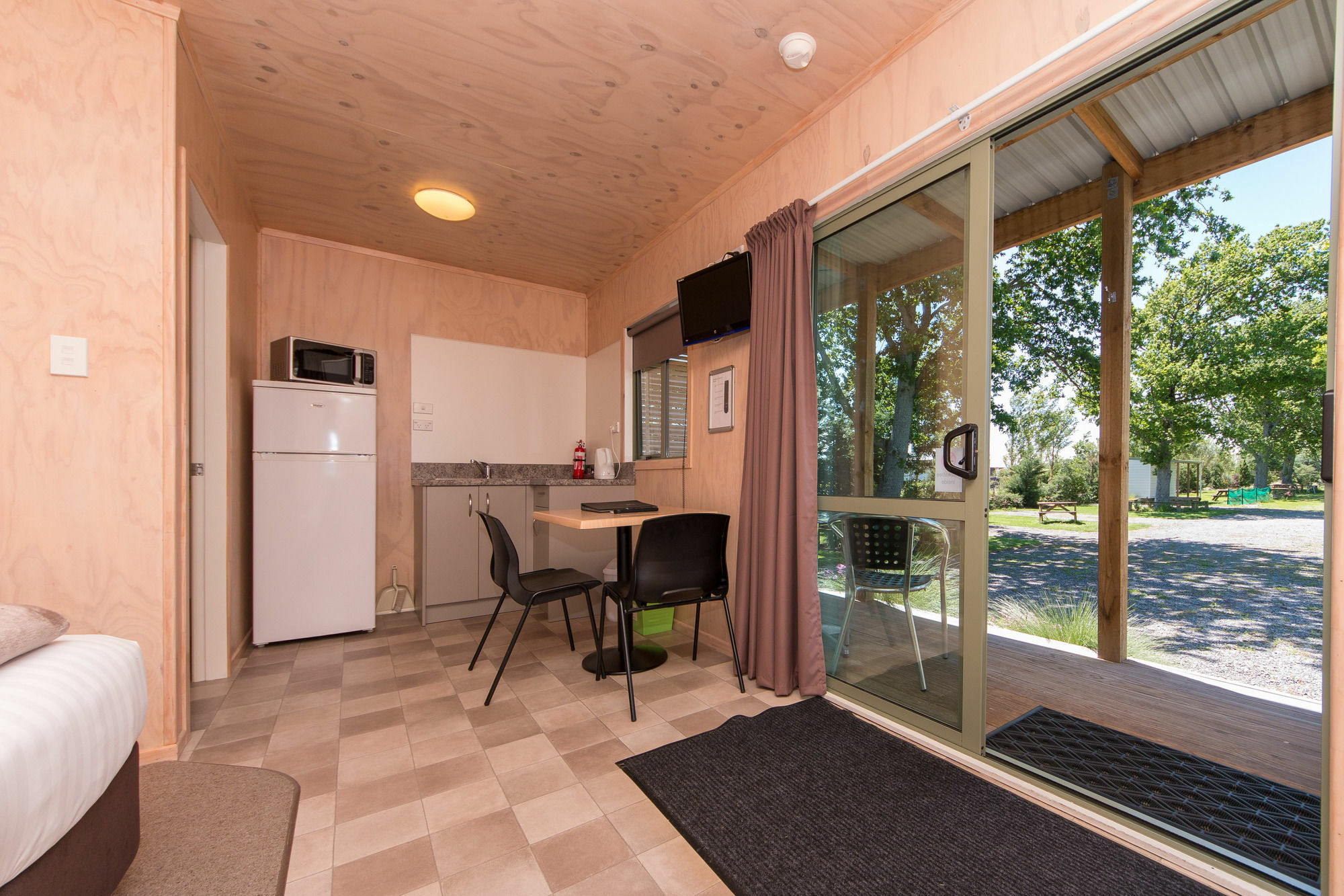 Martinborough Top 10 Holiday Park Exterior foto